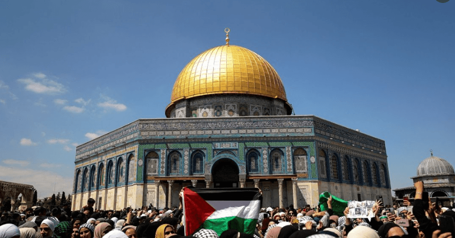 আল-আকসায় রমজানের প্রথম জুমা আদায়ে ইসরায়েলি বাহিনীর বাধা- খবরের থাম্বনেইল ফটো