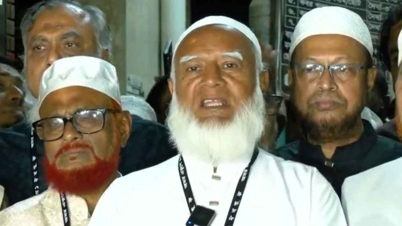 ৫২-তে ভাষা পেলেও নাগরিক অধিকার আজও অধরা: জামায়াত আমির- খবরের থাম্বনেইল ফটো