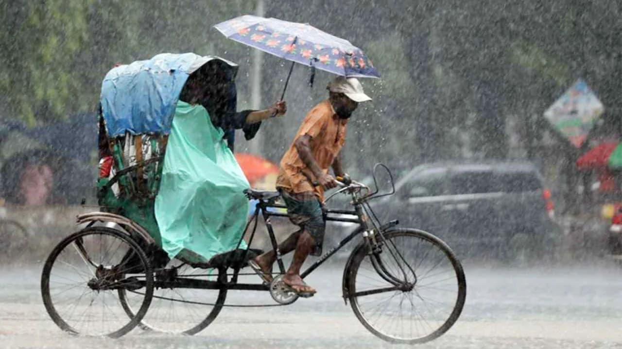 বজ্রসহ বৃষ্টির সম্ভাবনা ৩ বিভাগে, সাগরে মৌসুমের স্বাভাবিক লঘুচাপ- খবরের ইমেজ Image