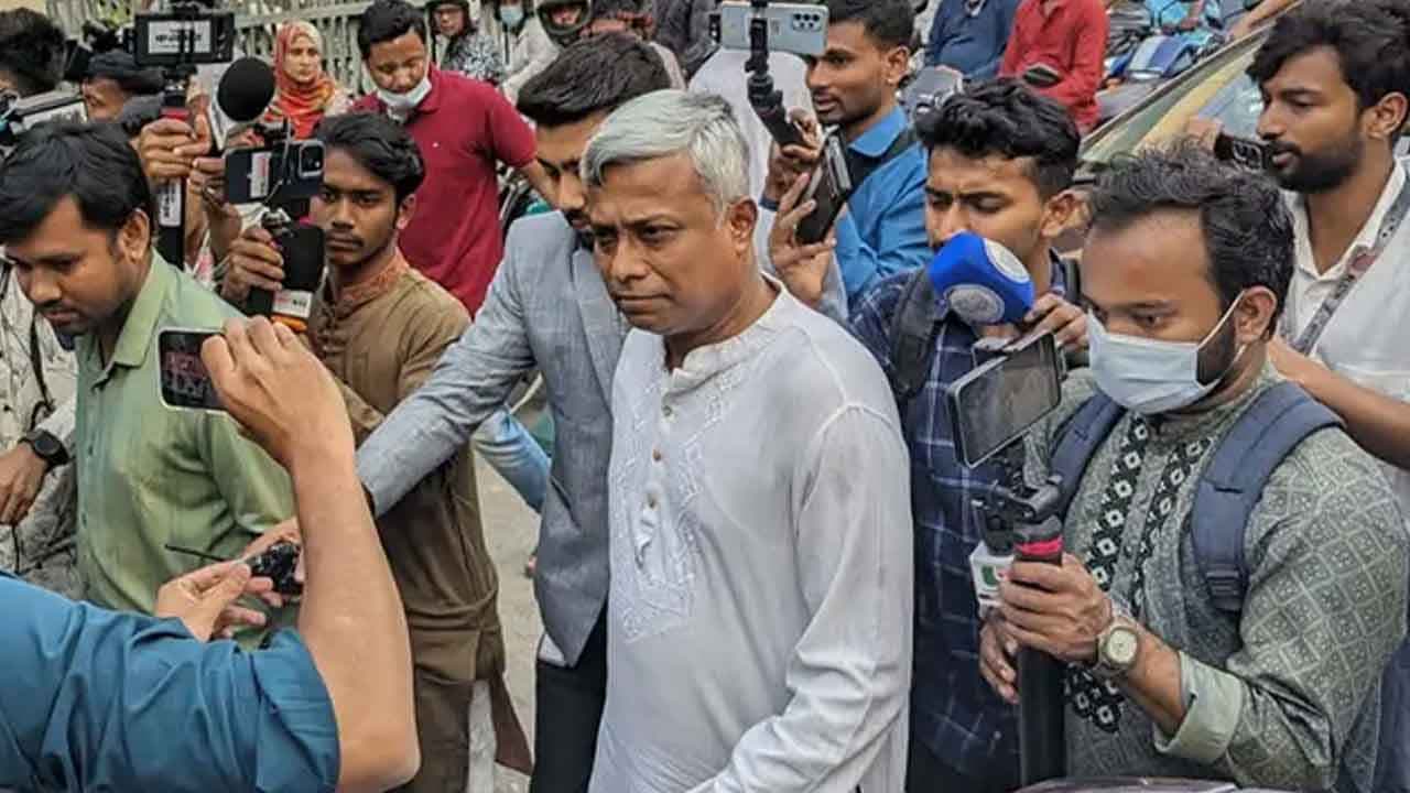 দেশে জ্বালানি সংকটের কোনো শঙ্কা নেই: জ্বালানি প্রতিমন্ত্রী- খবরের থাম্বনেইল ফটো