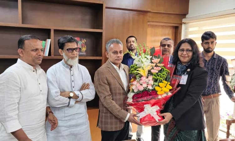 দুর্নীতিমুক্ত জনবান্ধব মন্ত্রণালয় গড়ে তোলাই সরকারের লক্ষ্য: নৌ-পরিবহন মন্ত্রী- খবরের থাম্বনেইল ফটো