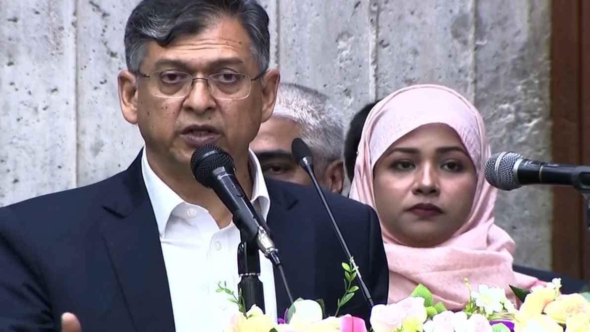 সংবিধান সংস্কার পরিষদে আজ শপথ নেবে না বিএনপির এমপিরা- খবরের থাম্বনেইল ফটো