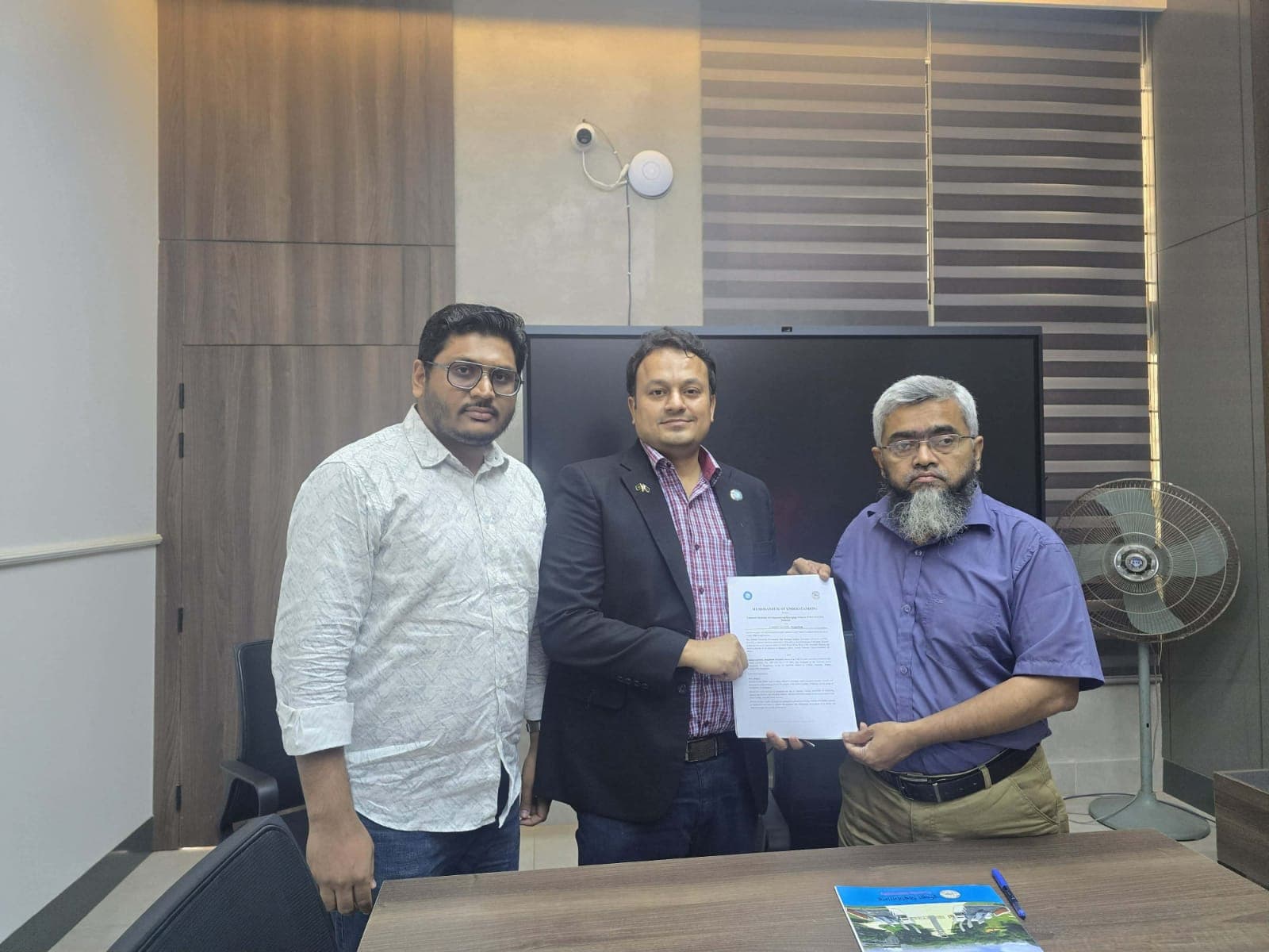 পাকিস্তানের বিশ্ববিদ্যালয়ের সঙ্গে কুবির শিক্ষক-শিক্ষার্থী বিনিময় চুক্তি- খবরের থাম্বনেইল ফটো