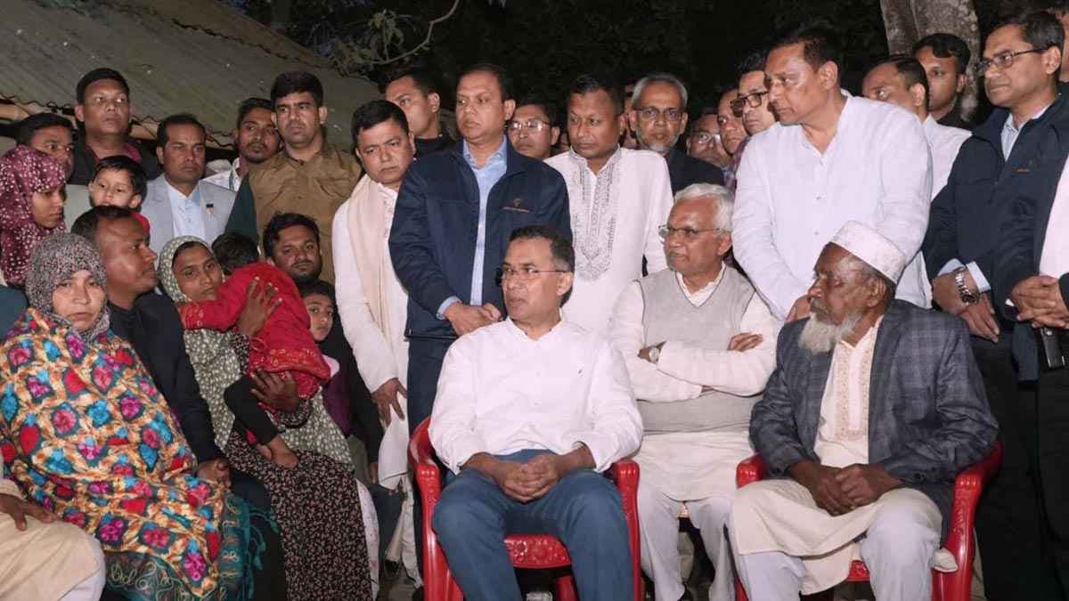 তারেক রহমানের কাছে আবু সাঈদ হত্যার বিচার চাইলেন বাবা- খবরের থাম্বনেইল ফটো