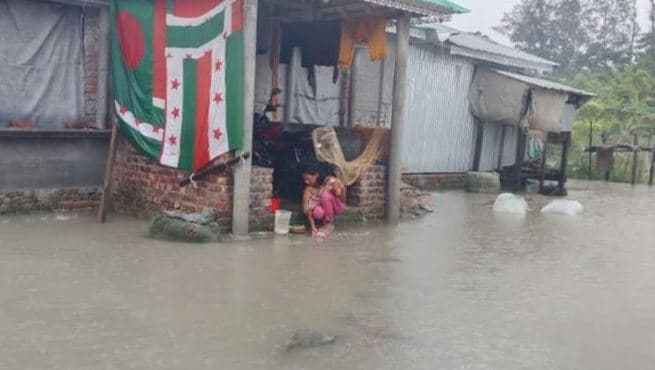 ভোলায় বিপৎসীমার ওপরে জোয়ারের পানি, নৌযান চলাচলে নিষেধাজ্ঞা- খবরের ইমেজ Image