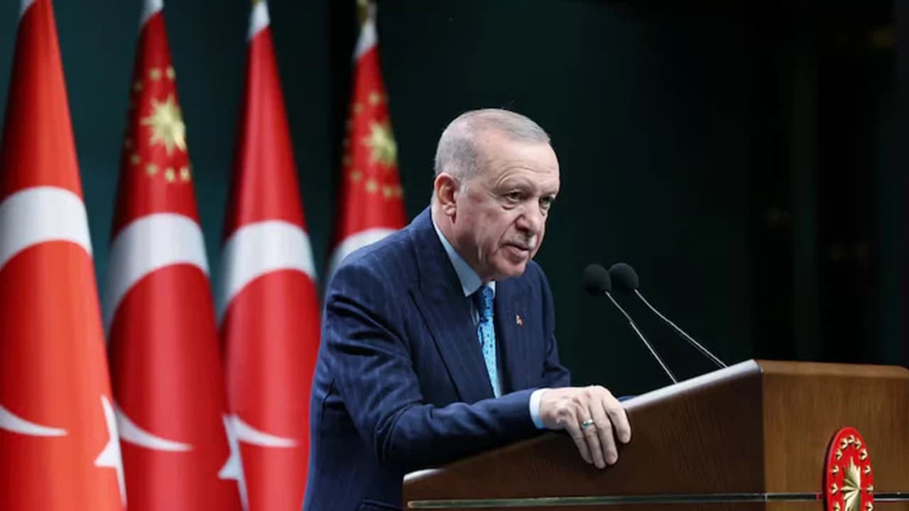 ইরান–যুক্তরাষ্ট্র উত্তেজনা প্রশমনে মধ্যস্থতার অঙ্গীকার এরদোয়ানের- খবরের থাম্বনেইল ফটো