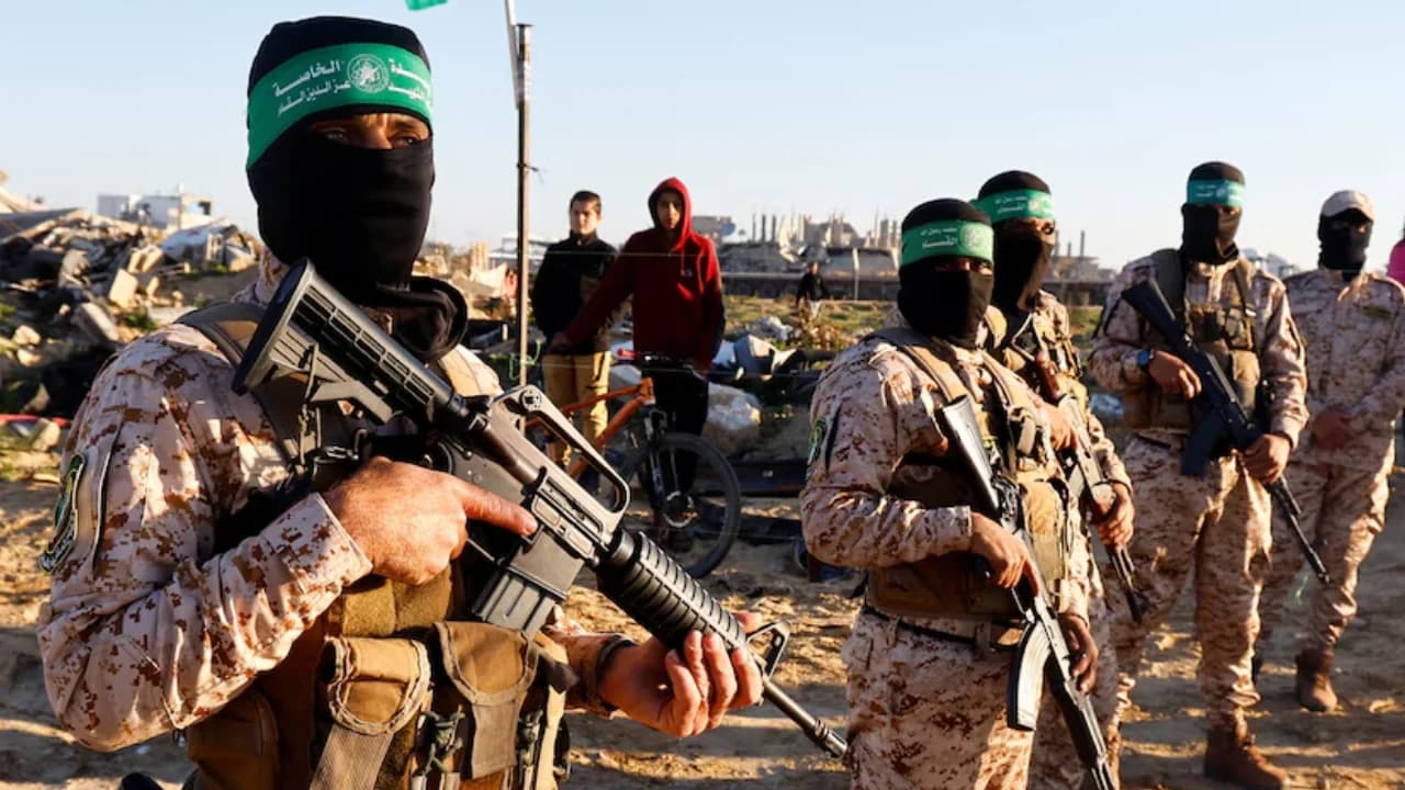 গাজায় ইসরাইলের আগ্রাসন অব্যাহত থাকলে পরিণতি হবে ভয়াবহ: হামাস- খবরের থাম্বনেইল ফটো