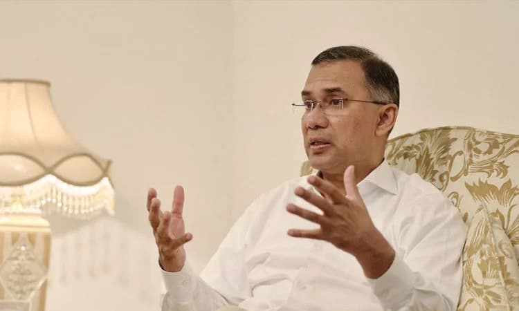 জয়ের ব্যাপারে আত্মবিশ্বাসী বিএনপি, জোট সরকার গঠনের প্রস্তাব প্রত্যাখ্যান- খবরের থাম্বনেইল ফটো