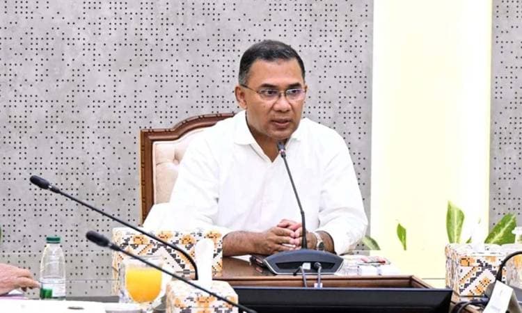 বিদেশে যাওয়া-আসার সময় রাষ্ট্রাচার সীমিত করলেন প্রধানমন্ত্রী- খবরের থাম্বনেইল ফটো