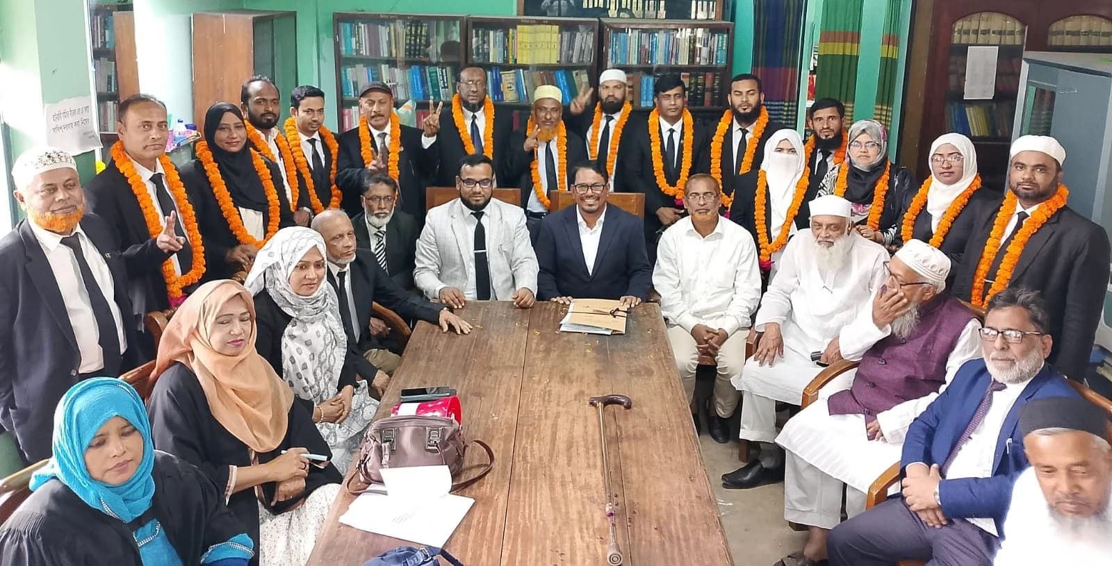 চাঁদপুর জেলা আইনজীবী সমিতির বিএনপি প্যানেল বিজয়ী- খবরের থাম্বনেইল ফটো