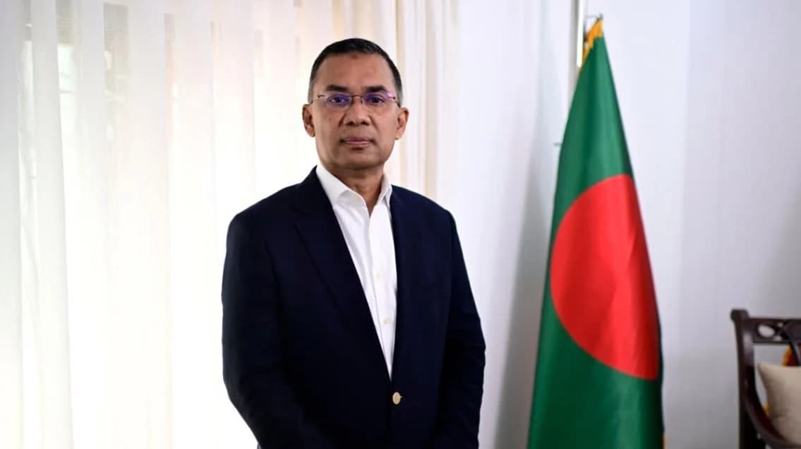 বাড়ির দরজা খুলেই প্রধানমন্ত্রী বললেন ‘চলেন যুদ্ধে যাই’- খবরের থাম্বনেইল ফটো