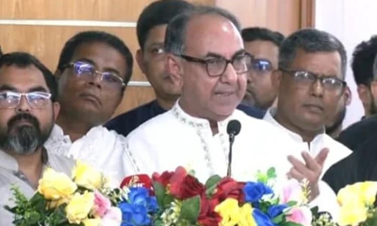 দেশে অরাজকতা নয়, সরকারকে কাজ করতে দিন: মির্জা আব্বাস- খবরের থাম্বনেইল ফটো