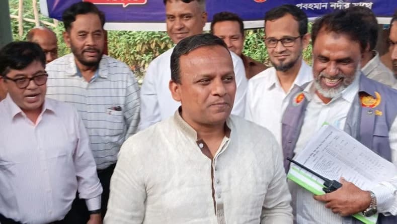 লঞ্চের নির্ধারিত ভাড়া থেকেও ১০ শতাংশ কমিয়েছে সরকার: নৌপরিবহন প্রতিমন্ত্রী- খবরের থাম্বনেইল ফটো