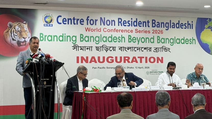 বৈধ পথে রেমিট্যান্স পাঠাতে প্রবাসীদের উৎসাহ দিতে হবে : তথ্যমন্ত্রী- খবরের থাম্বনেইল ফটো