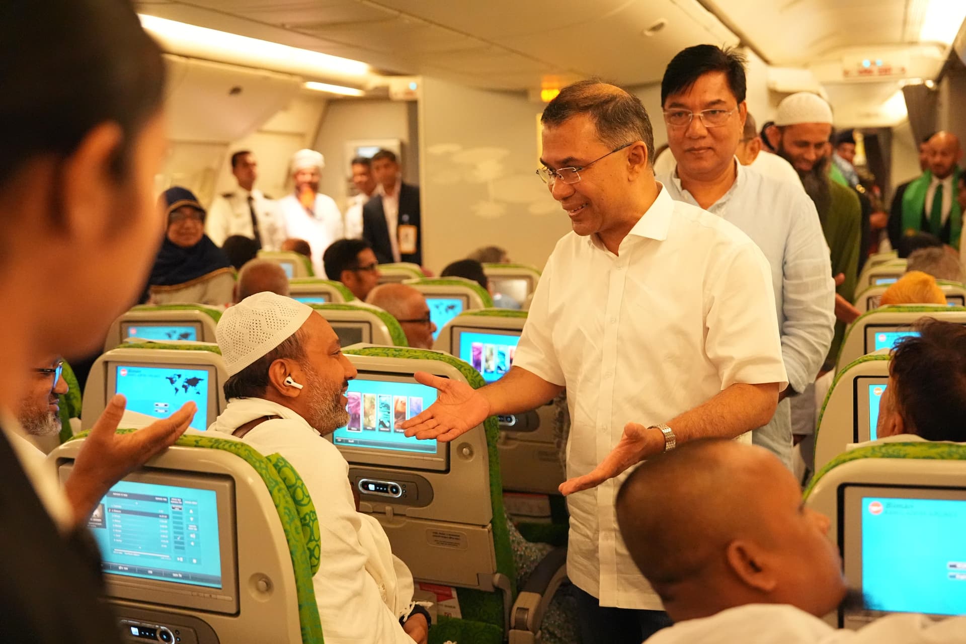 আগামী বছর থেকে হজের খরচ আরও কমানোর চেষ্টা করবে সরকার : প্রধানমন্ত্রী- খবরের থাম্বনেইল ফটো