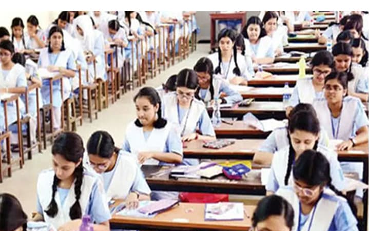 এসএসসি পরীক্ষা সুষ্ঠু ও নকলমুক্ত করতে মাঠ পর্যায়ের কর্মকর্তাদের সহযোগিতার নির্দেশ- খবরের ইমেজ Image