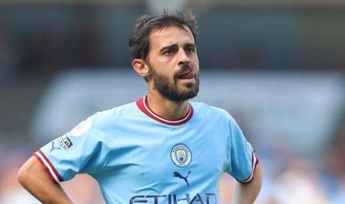 নয় বছর পর ম্যানচেস্টার সিটি ছাড়ছেন বার্নার্ন্ডো সিলভা- খবরের থাম্বনেইল ফটো