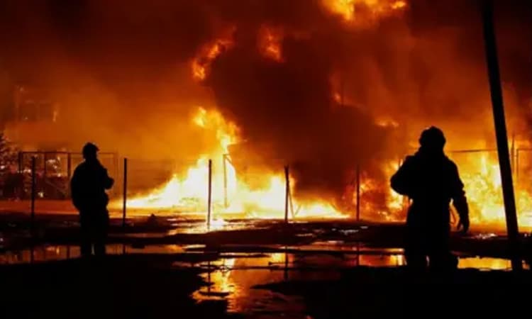 রাশিয়ার হামলায় ইউক্রেনে কিশোর নিহত- খবরের ইমেজ Image