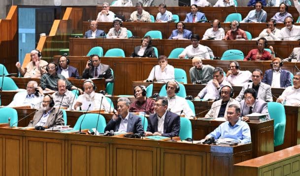 পাচার হওয়া অর্থ ফিরিয়ে আনতে ২৩টি দেশে এমএলএআর পাঠানো হয়েছে : অর্থমন্ত্রী- খবরের থাম্বনেইল ফটো