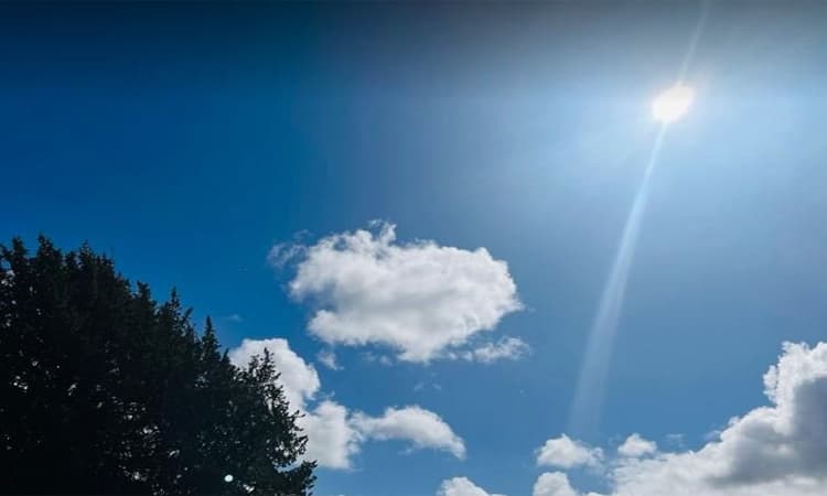 দেশের ৭ জায়গায় মাঝারি তাপপ্রবাহ অব্যাহত থাকতে পারে- খবরের ইমেজ Image