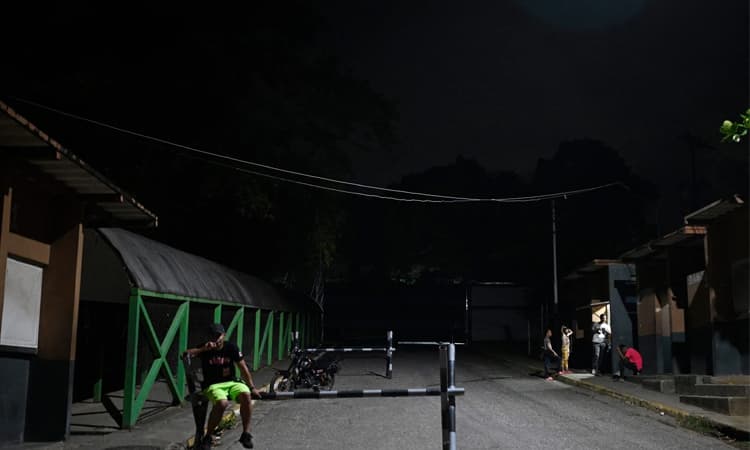 ভেনেজুয়েলার কারাগারে দাঙ্গায় নিহত ৫- খবরের ইমেজ Image