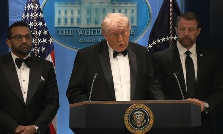 ওয়াশিংটনে গুলির ঘটনায় সন্দেহভাজন ব্যক্তিই ‘সম্ভাব্য আততায়ী’: ট্রাম্প- খবরের ইমেজ Image