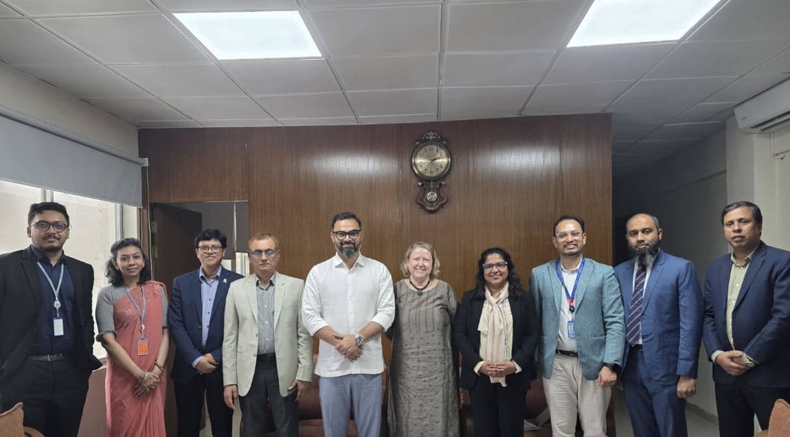 ক্রীড়া প্রতিমন্ত্রীর সাথে জাতিসংঘ প্রতিনিধি দলের সাক্ষাৎ- খবরের ইমেজ Image