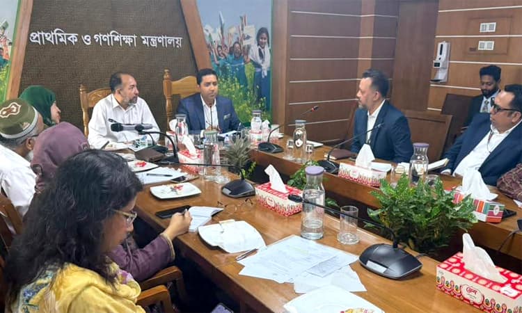 শিক্ষার্থীদের মাঝে ব্যাগ, পোশাক ও ফুটওয়্যার সামগ্রী বিতরণ করা হবে : প্রাথমিক ও গণশিক্ষা প্রতিমন্ত্রী- খবরের ইমেজ Image