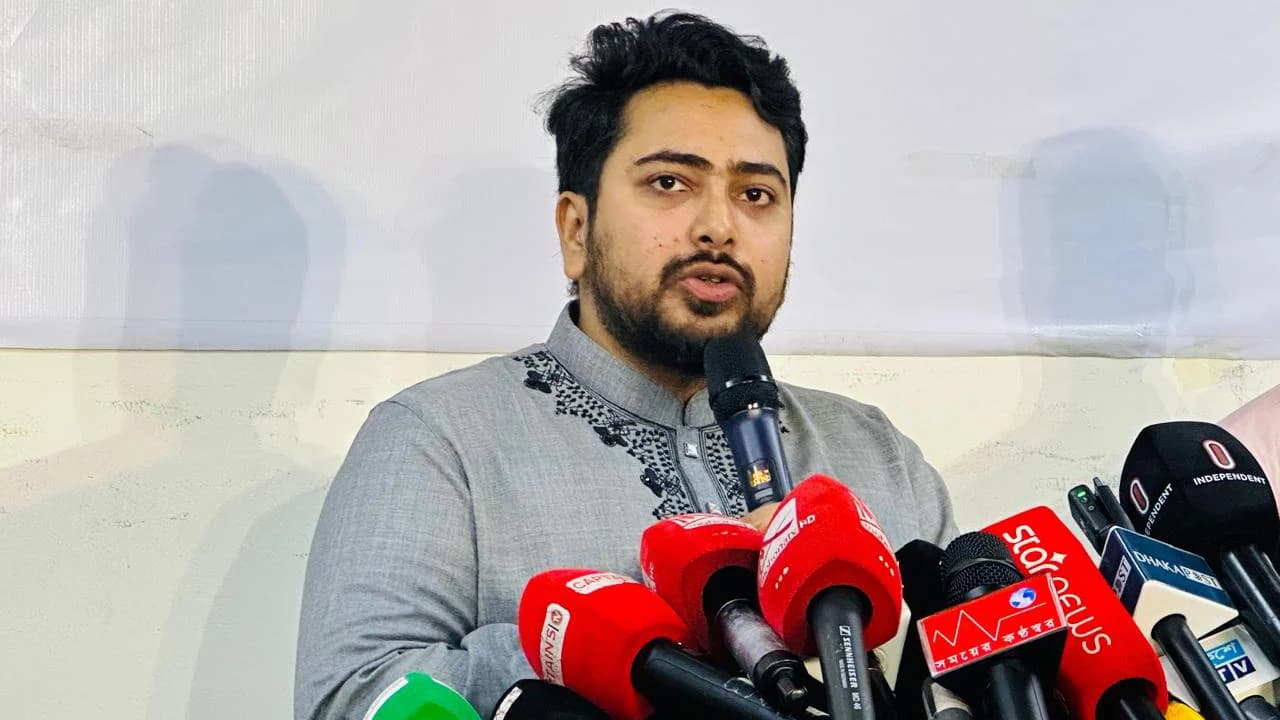 স্বরাষ্ট্রমন্ত্রী জুলাই সনদকে অবজ্ঞা করেছেন: নাহিদ ইসলাম- খবরের ইমেজ Image