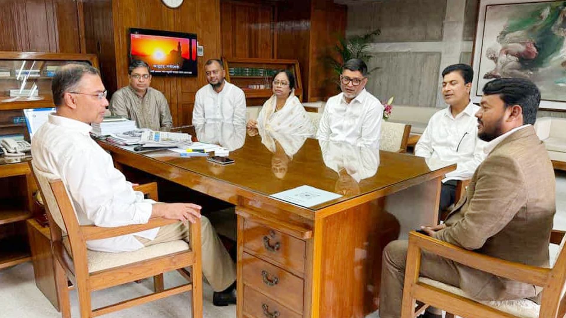 ৫ সিটি করপোরেশনে নতুন প্রশাসক নিয়োগ- খবরের থাম্বনেইল ফটো