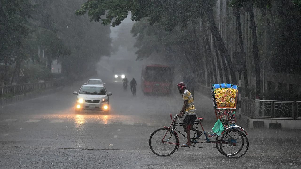 ঈদুল ফিতরের দিনে বৃষ্টি হওয়ার সম্ভাবনা- খবরের থাম্বনেইল ফটো