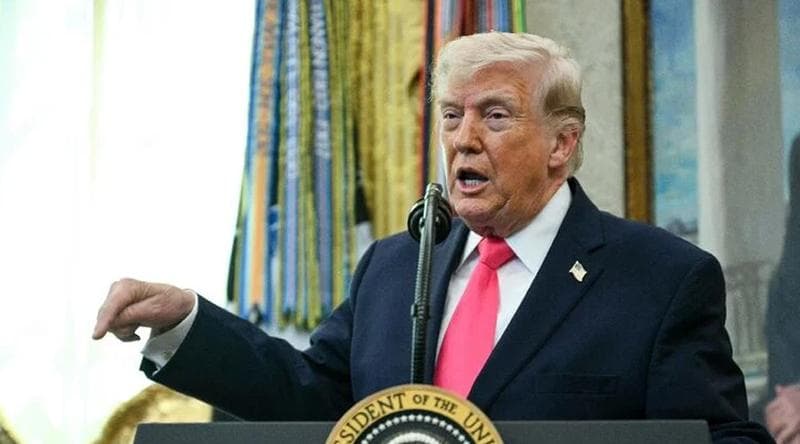 ইরানের তেল-খার্গ দ্বীপ দখলে নিতে চাই: ট্রাম্প- খবরের ইমেজ Image