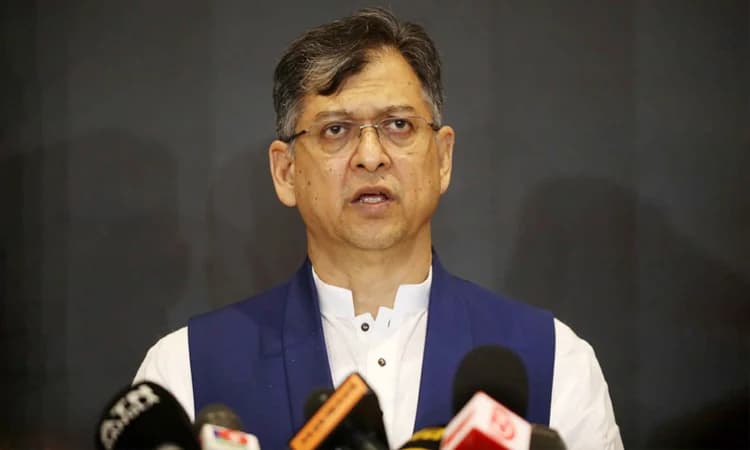 আওয়ামী লীগের রাজনৈতিক পতন ও নির্মূল হয়েছে, দাফন হয়েছে দিল্লিতে: স্বরাষ্ট্রমন্ত্রী সালাহউদ্দিন আহমদ- খবরের ইমেজ Image