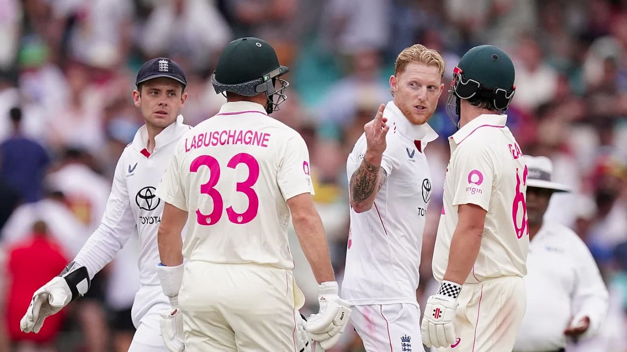 অ্যাশেজে ভরাডুবির পর জীবনের সবচেয়ে কঠিন সময় কাটিয়েছেন স্টোকস- খবরটির স্থিরচিত্র