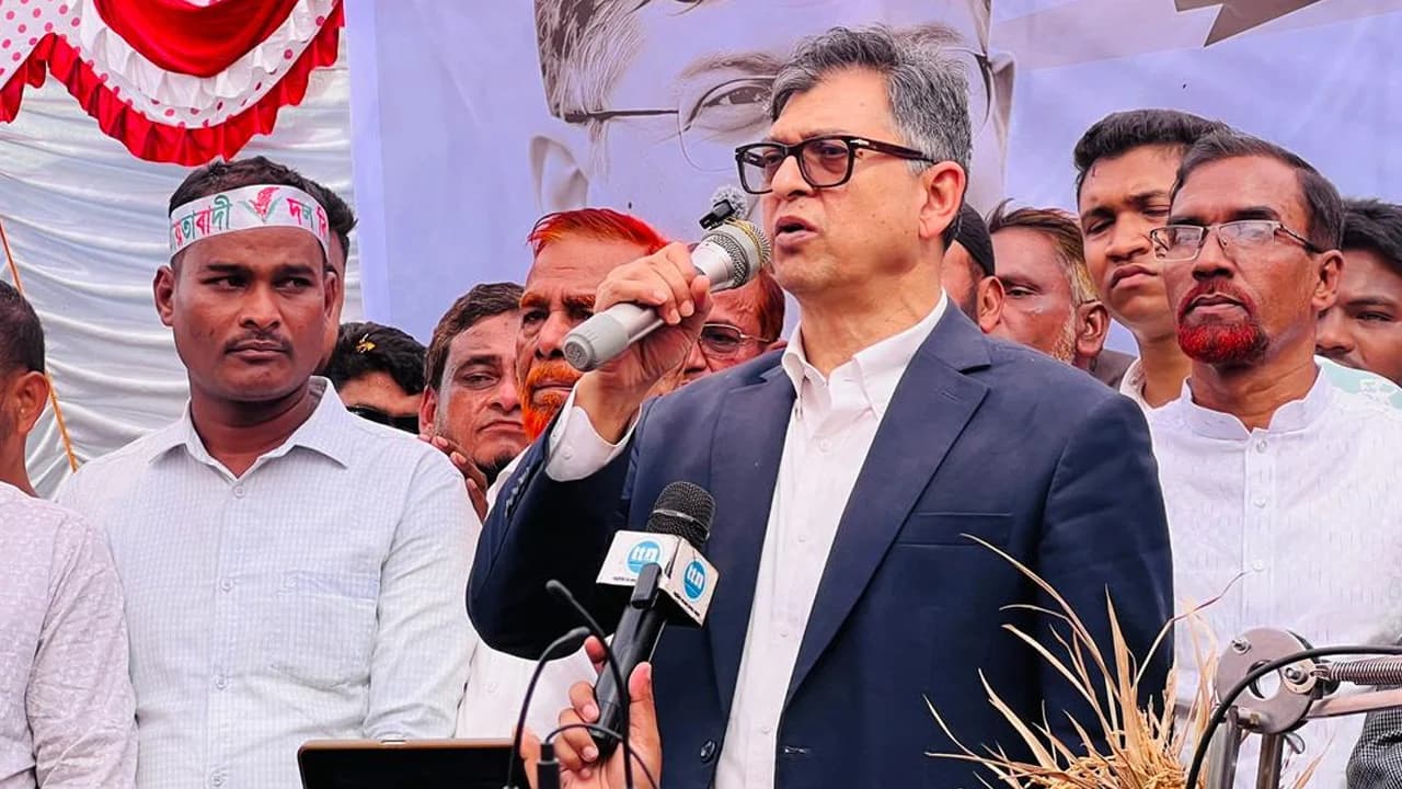 ধানের শীষে ভোট দিলে দেশে গণতন্ত্র প্রতিষ্ঠিত হবে: সালাহউদ্দিন আহমদ- খবরের থাম্বনেইল ফটো