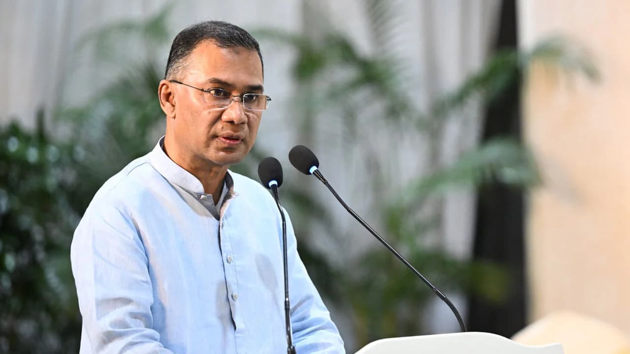 সব স্তরে দুর্নীতির বিরুদ্ধে দৃঢ় পদক্ষেপ নেওয়া হবে: প্রধানমন্ত্রী- খবরের থাম্বনেইল ফটো