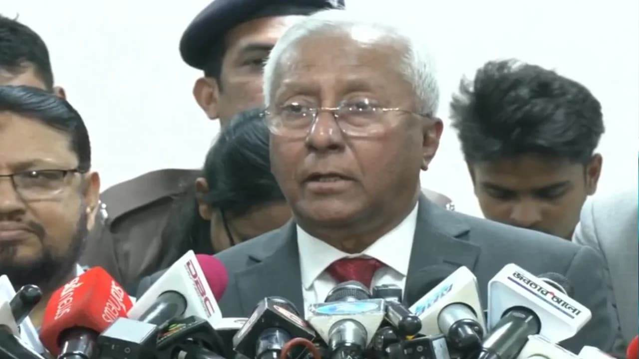 ভোট পর্যবেক্ষণে মার্কিন দূতাবাসের প্রতিনিধি দল চার বিভাগে যাবে- খবরের থাম্বনেইল ফটো