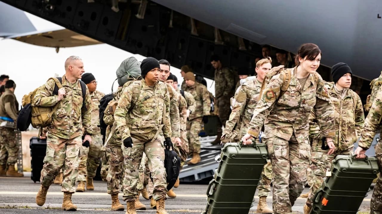 সন্ত্রাসী হুমকি মোকাবিলায় নাইজেরিয়ায় যুক্তরাষ্ট্রের শতাধিক সেনা মোতায়েন- খবরের থাম্বনেইল ফটো