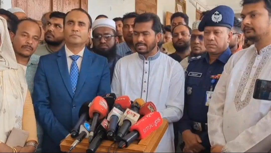 মধ্যপ্রাচ্যে বসবাসরত বাংলাদেশিদের নিয়ে সরকার চিন্তিত: শ্রম প্রতিমন্ত্রী- খবরের থাম্বনেইল ফটো