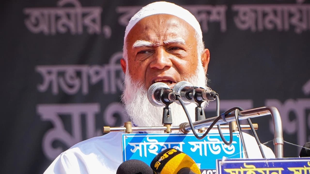 বাংলাদেশ ব্যাংকের ঘটনায় সরকারের বিরুদ্ধে অভিযোগ ডা. শফিকুর রহমানের- খবরের থাম্বনেইল ফটো