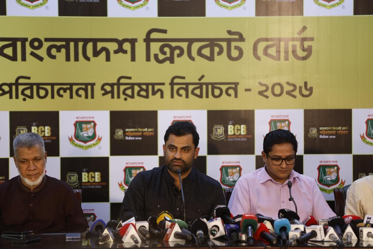 ‘দেখি বাপের দোয়া থেকে ক্রিকেটের দোয়া করতে পারি কি না’- খবরের ইমেজ Image