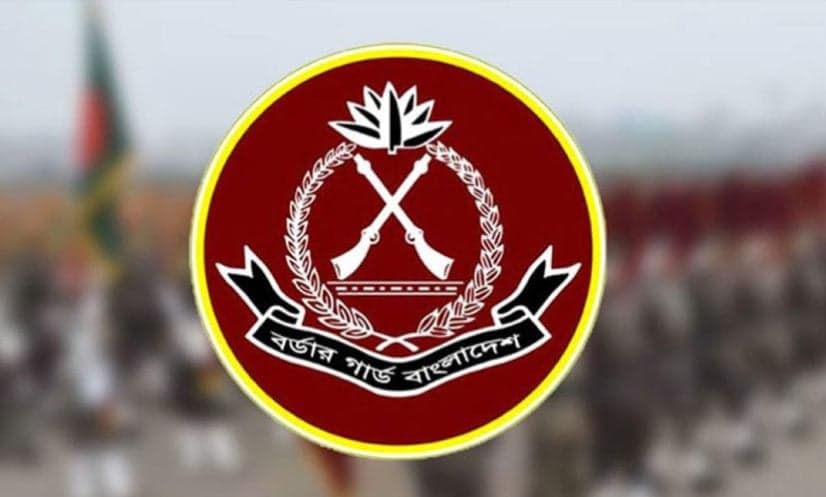 নাইক্ষ্যংছড়িতে পাচারের উদ্দেশ্যে মজুত ৩৯৫ লিটার অক্টেন ও ২৪ বস্তা সার জব্দ- খবরের ইমেজ Image