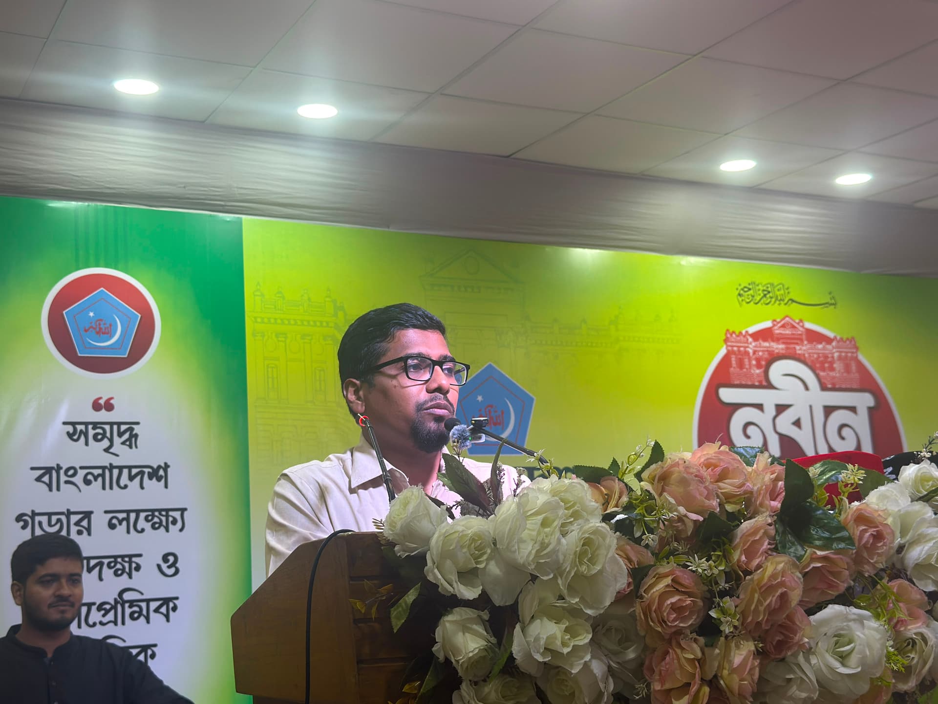 স্লোগান, মিছিল-মিটিংয়ের মাধ্যমে একটি জাতি গড়ে উঠতে পারে না — শিবির সভাপতি- খবরের থাম্বনেইল ফটো
