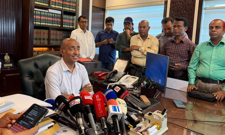 আগামী সংসদ নির্বাচন তত্ত্বাবধায়ক সরকারের অধীনে হবে: আইনমন্ত্রী - খবরের ইমেজ Image