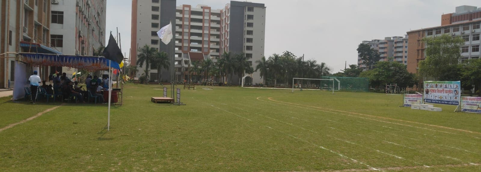 ক্লাস-পরীক্ষা চালু রেখেই যবিপ্রবিতে বার্ষিক ক্রীড়া প্রতিযোগিতা, নেই শিক্ষার্থীদের উপস্থিতি- খবরের ইমেজ Image