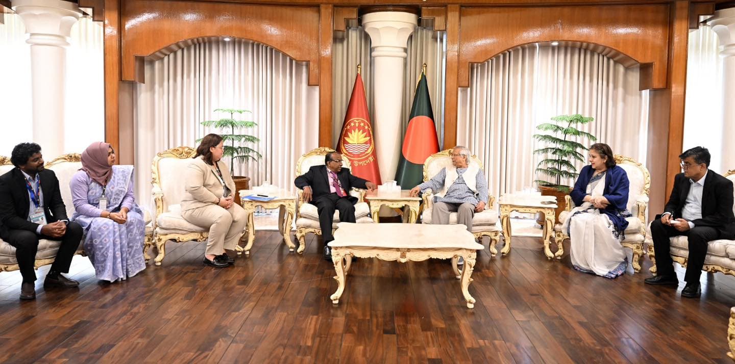 প্রধান উপদেষ্টার সঙ্গে আনফ্রেল-এর নির্বাচনী পর্যবেক্ষক দলের সৌজন্য সাক্ষাৎ- খবরের থাম্বনেইল ফটো