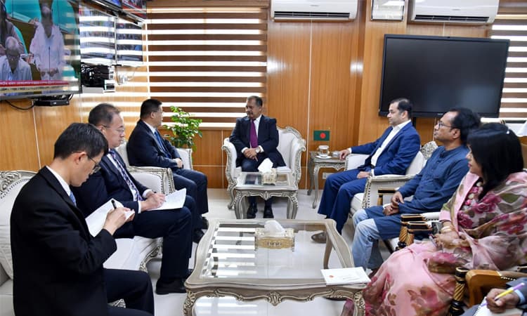 তথ্য ও সম্প্রচার মন্ত্রীর সঙ্গে চীনের রাষ্ট্রদূতের সৌজন্য সাক্ষাৎ- খবরের ইমেজ Image