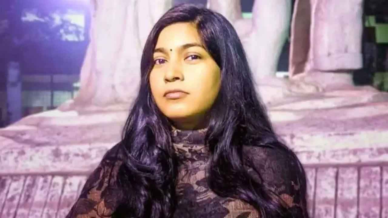 ৭ মার্চের ভাষণ বাজানোর ঘটনায় গ্রেফতার ইমির জামিন- খবরের থাম্বনেইল ফটো