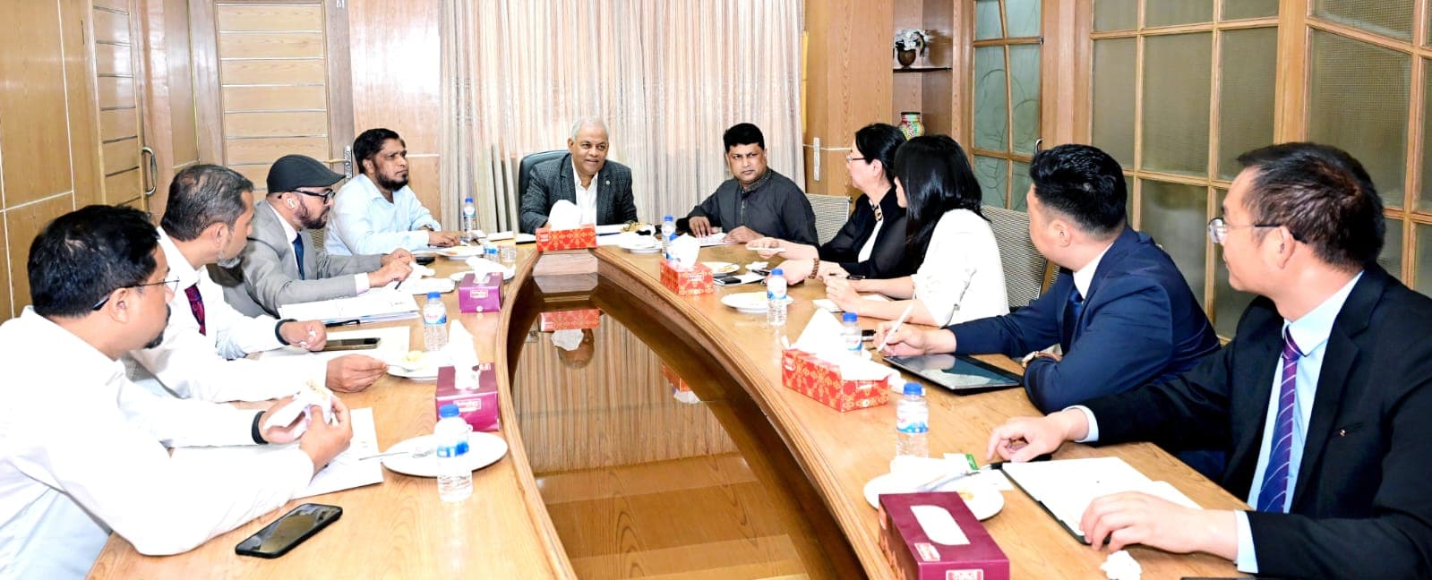 চবিতে কনফুসিয়াস ইনস্টিটিউট চালু নিয়ে চীনা প্রতিনিধি দলের সঙ্গে মতবিনিময়- খবরের থাম্বনেইল ফটো
