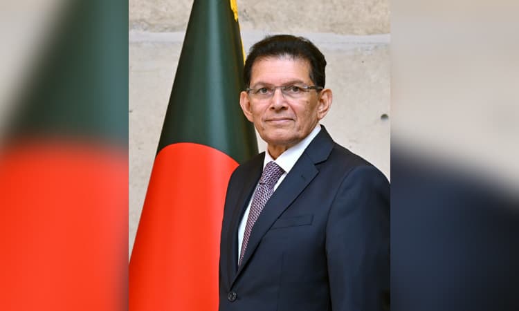 পররাষ্ট্রমন্ত্রীর ৩ দেশ সফরে ঢাকা ত্যাগ- খবরের থাম্বনেইল ফটো